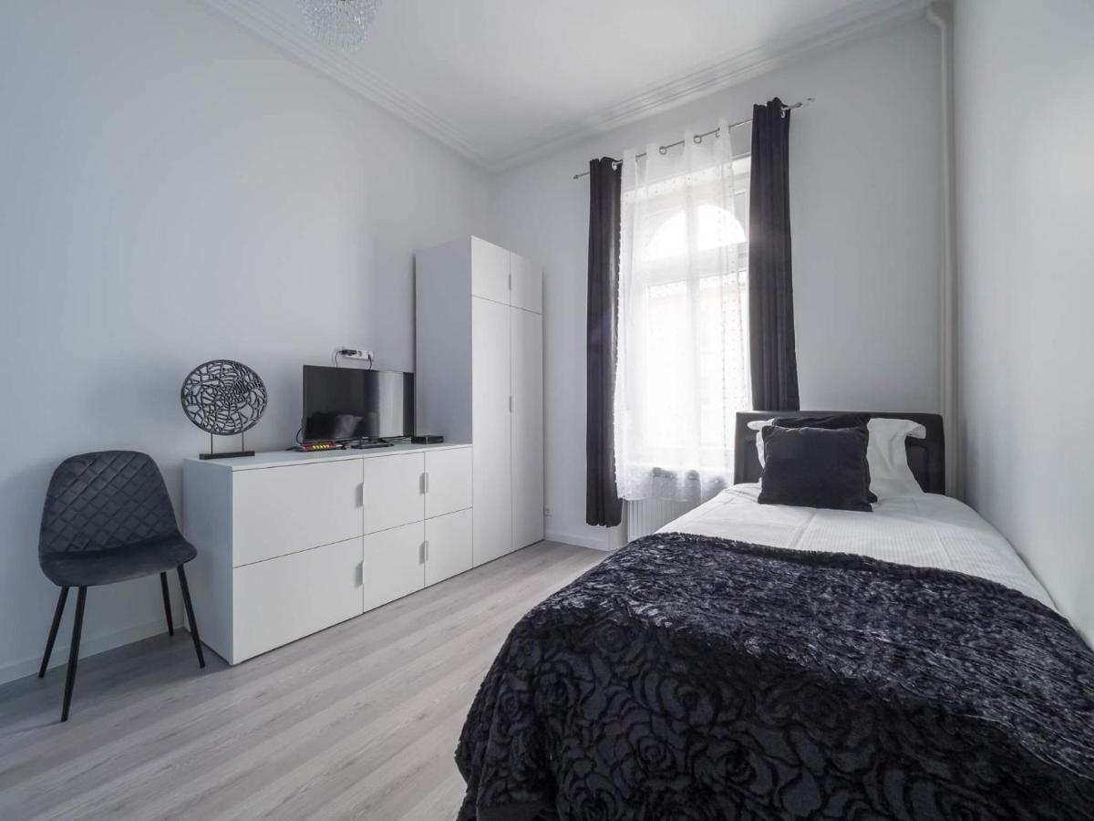 Executive Single Room With En-Suite In Guest House City Centre ลักเซมเบิร์ก ภายนอก รูปภาพ