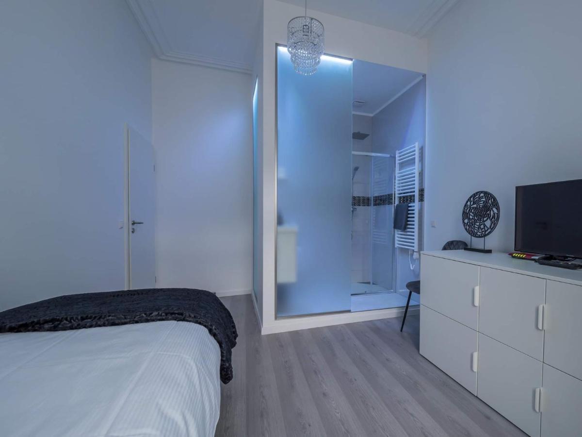 Executive Single Room With En-Suite In Guest House City Centre ลักเซมเบิร์ก ภายนอก รูปภาพ
