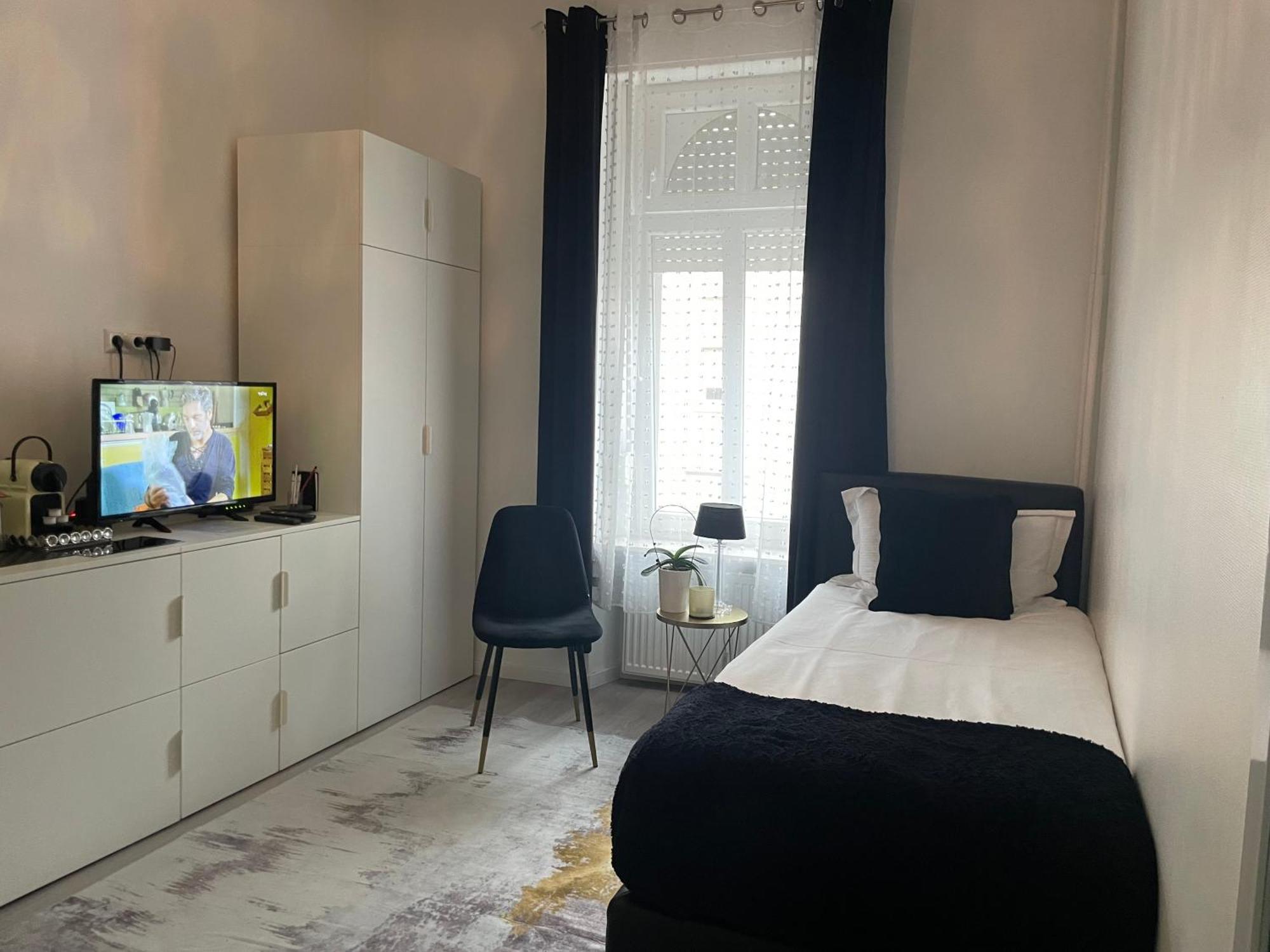 Executive Single Room With En-Suite In Guest House City Centre ลักเซมเบิร์ก ภายนอก รูปภาพ